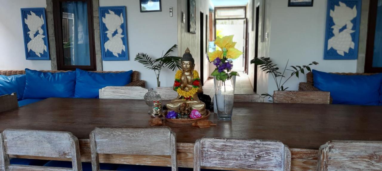 Turtle Island Homestay Санур Экстерьер фото